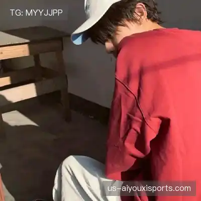 屈俪
